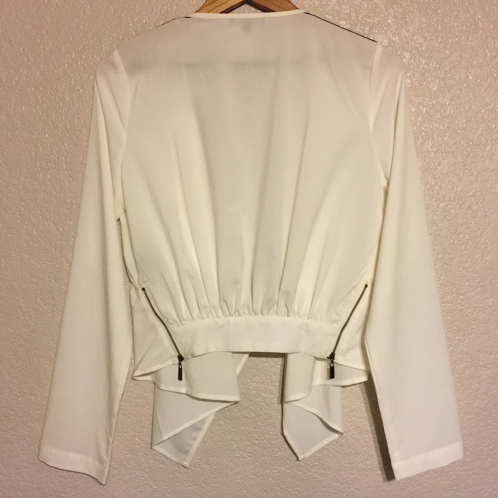 A’gaci Flyaway Jacket - Picture 3 of 5